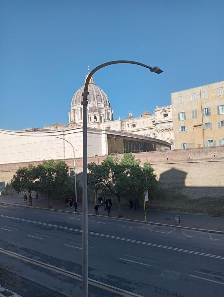 Apartment Breakfast At St Peter Rome